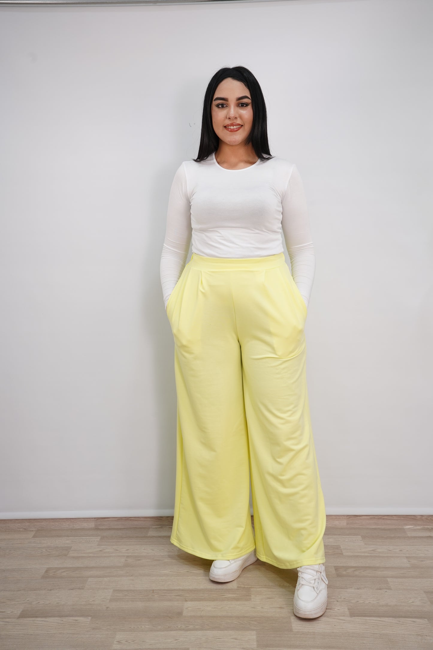Pantalon Wide Leg Femme Oversize – Coupe Large & Confortable