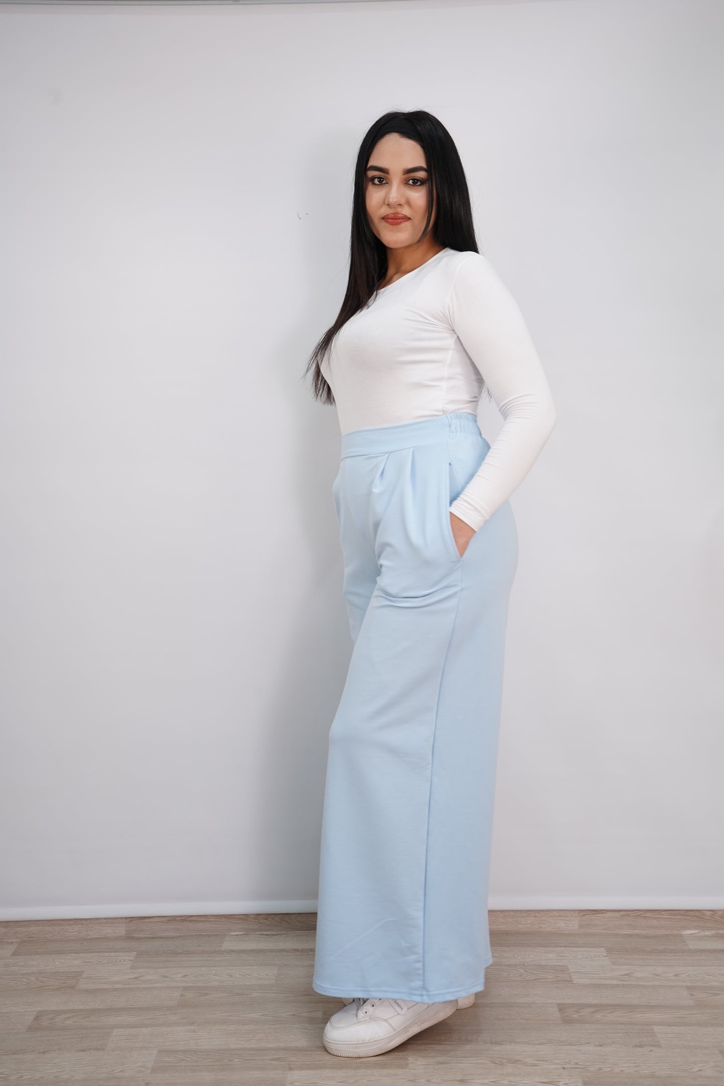 Pantalon Wide Leg Femme Oversize – Coupe Large & Confortable