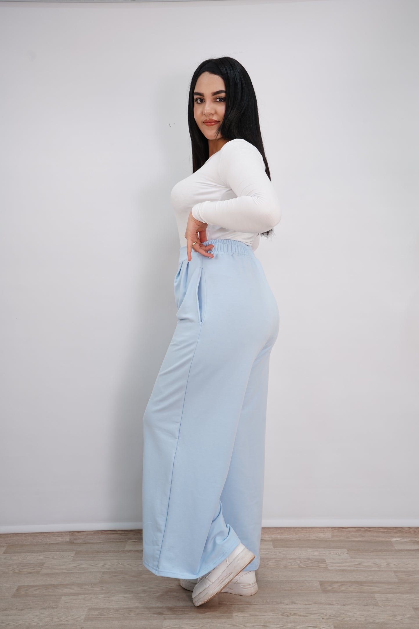 Pantalon Wide Leg Femme Oversize – Coupe Large & Confortable