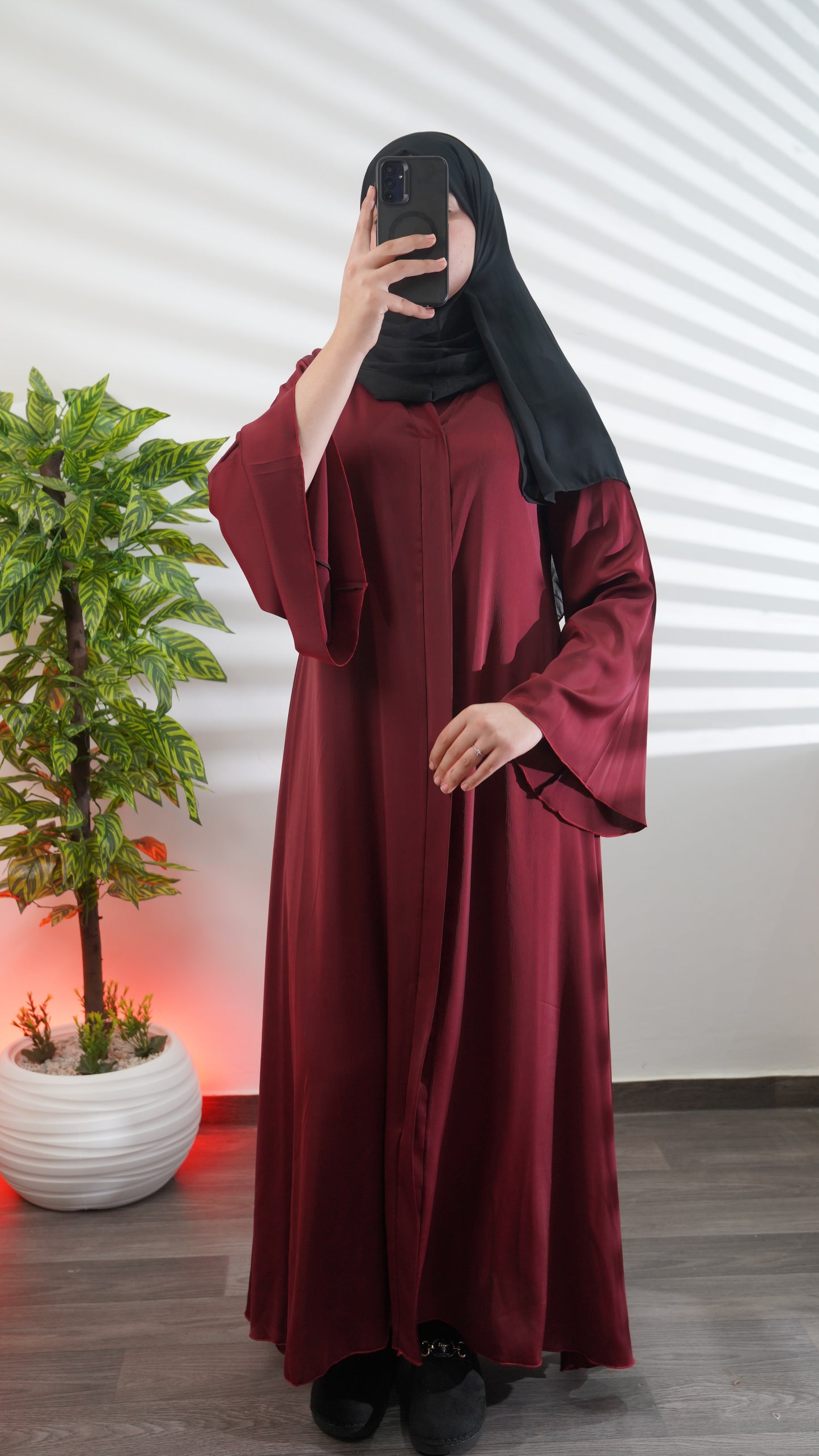 Abaya Femme Simple – Coupe Fluide & Élégante