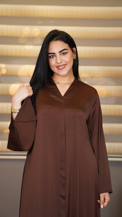 Abaya Femme Simple – Coupe Fluide & Élégante