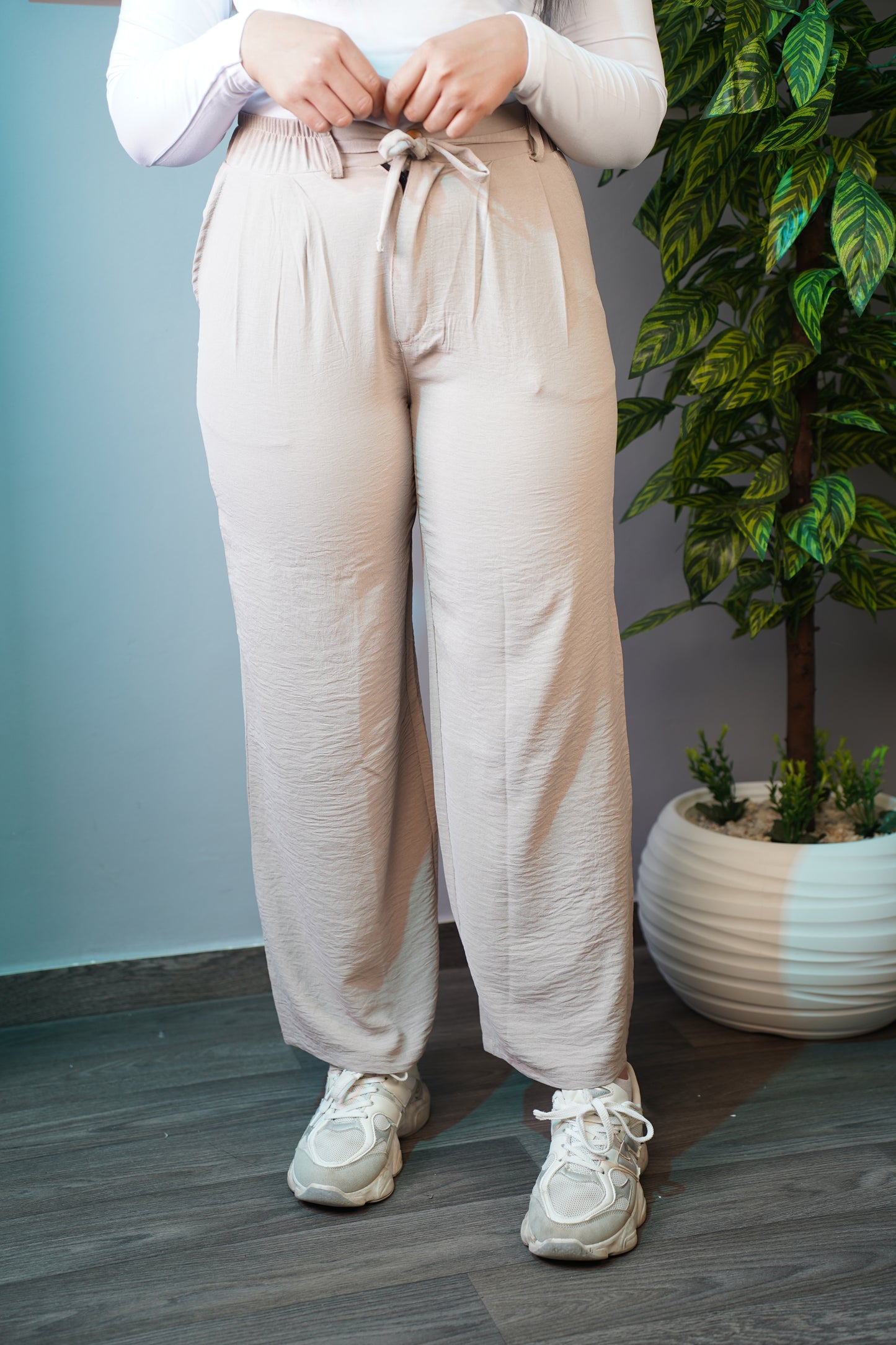 Pantalon Femme Premium en Crêpe Plissé – Élégant & Confortable