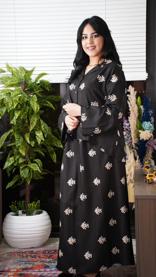 Ensemble Femme Panda en Laine Brodée – Élégant & Confortable