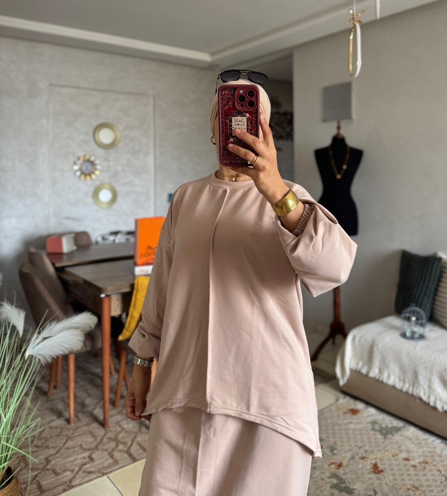 Ensemble Femme Jupe & Haut en Tissu Moutonné – Élégant & Tendance