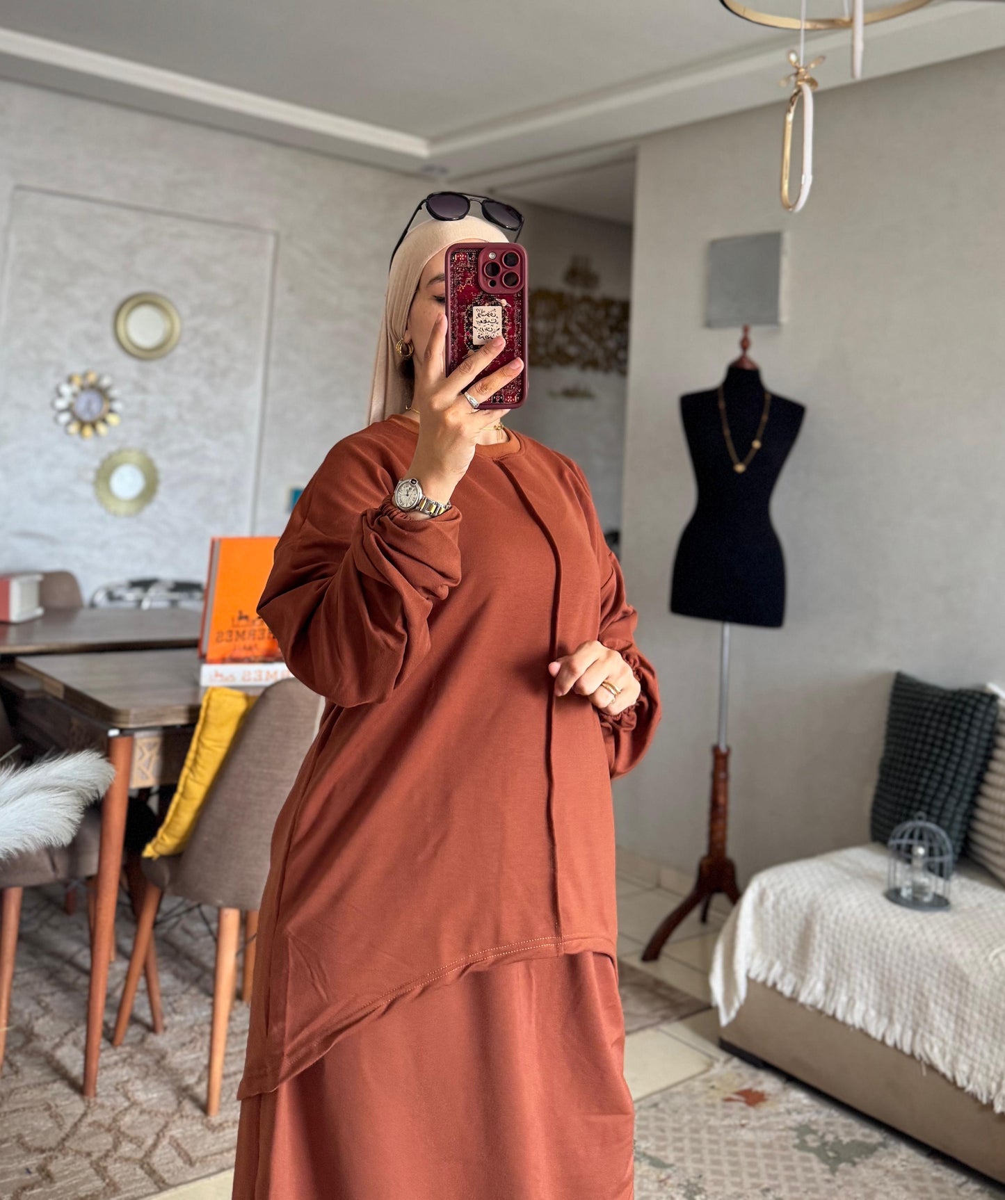 Ensemble Femme Jupe & Haut en Tissu Moutonné – Élégant & Tendance