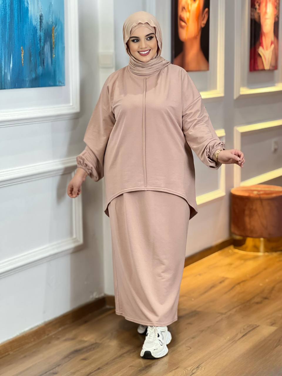 Ensemble Femme Jupe & Haut en Tissu Moutonné – Élégant & Tendance