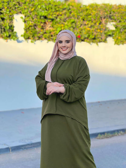 Ensemble Femme Jupe & Haut en Tissu Moutonné – Élégant & Tendance