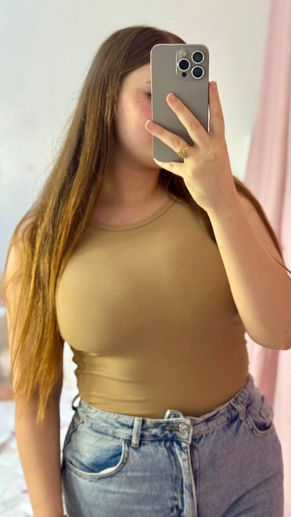 PACK CROP-TOP ONOTAH - مجموعة قمصان نسائية أنوتة