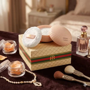 Rose Berry Poudre بودرة للجسم برائحة زهور الورد والتوت