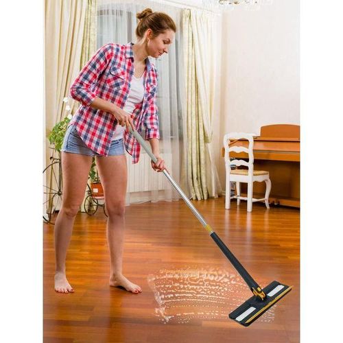 Wringing mop