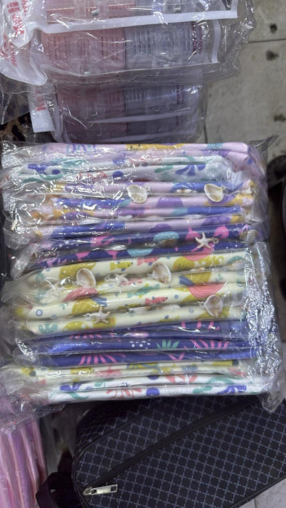 POCHETTES ET TROUSSES