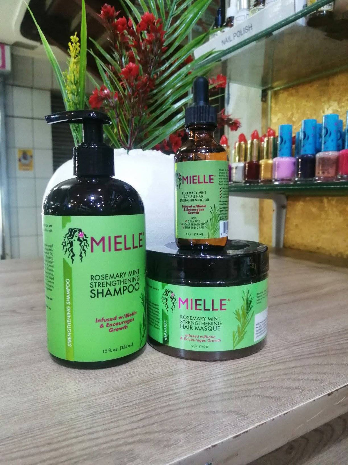 Millie pack of hair mask, essential oil, shampoo عبوة ميلي من قناع الشعر، ​​زيت عطري،شامبو