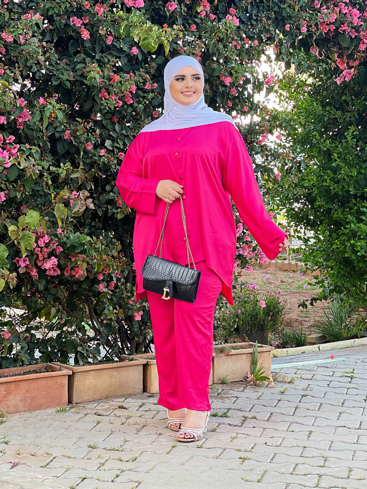 Ensemble Femme Sadafa en Satin – Élégant & Tendance