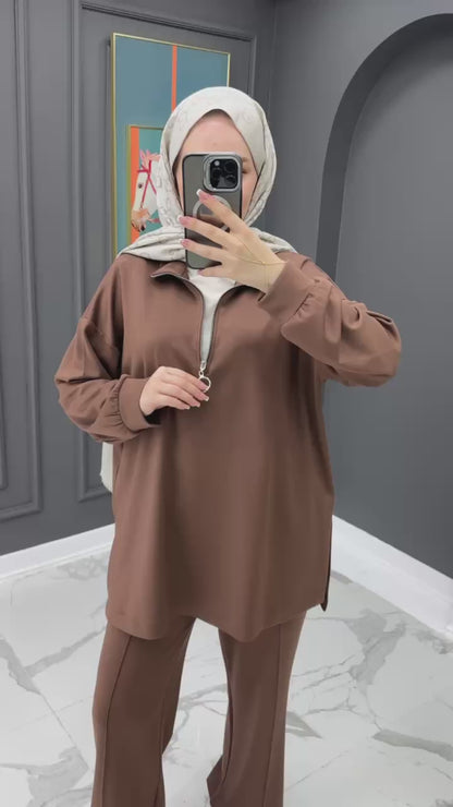 Survêtement Femme en Tissu Moutonné – Ensemble Confortable & Tendance