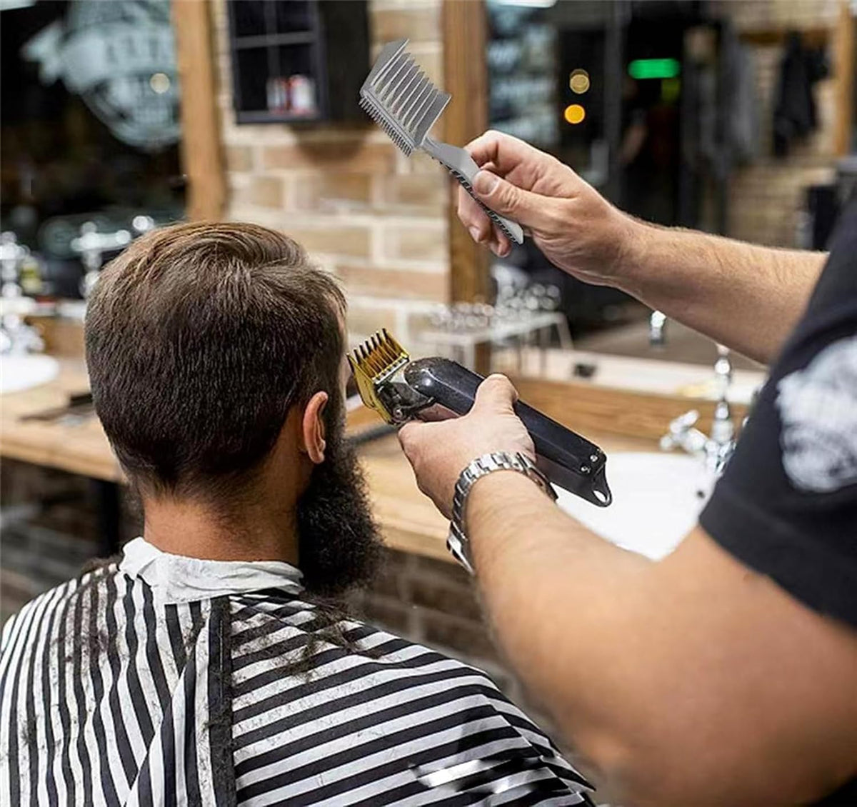 4 peignes de barbier أمشاط حلاقة احترافية