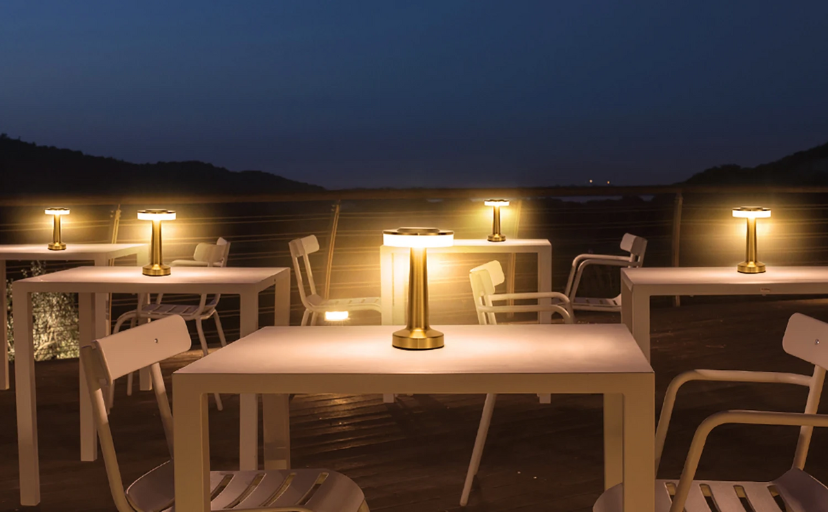 Wireless Rechargeable LED Lamp -مصباح اللاسلكي قابل للشحن